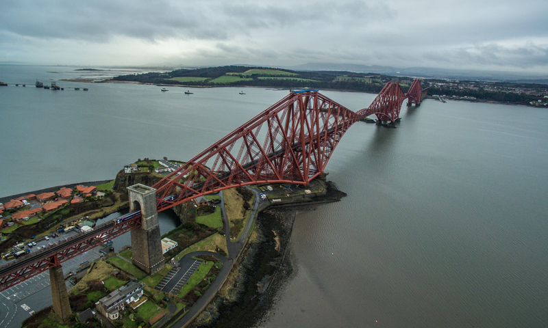 Forth-Bridge-North-Queensferry.jpg