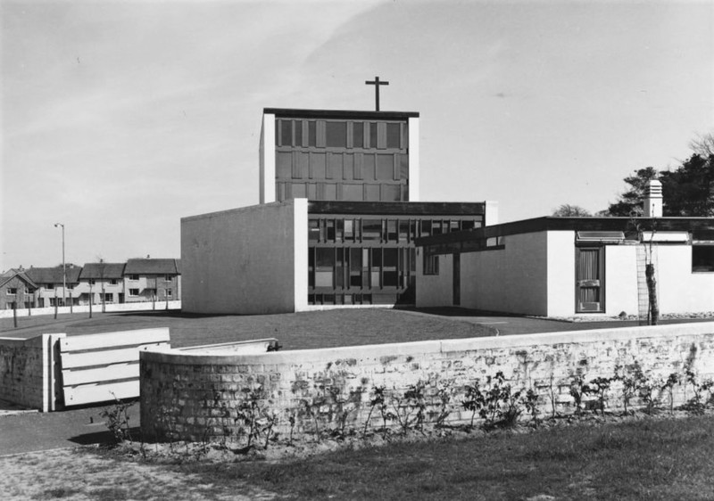 St-Paul-RC-Church-Glenrothes.jpg