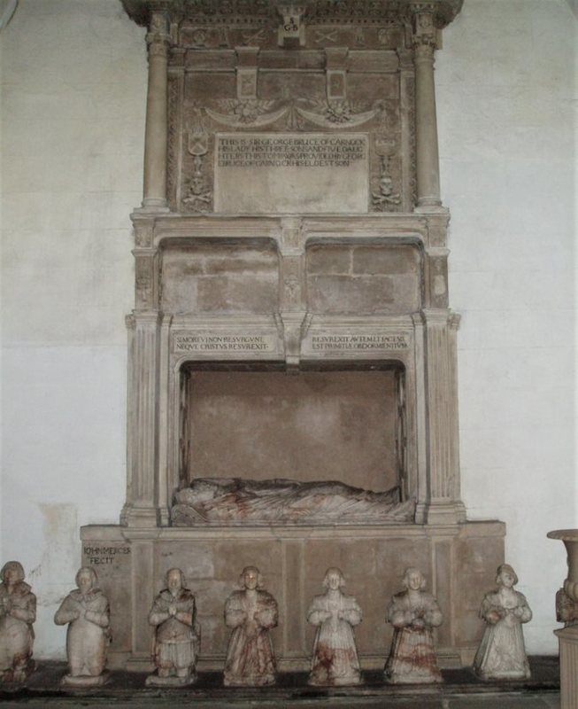 Bruce_Monument_Bess_Rhodes.jpg